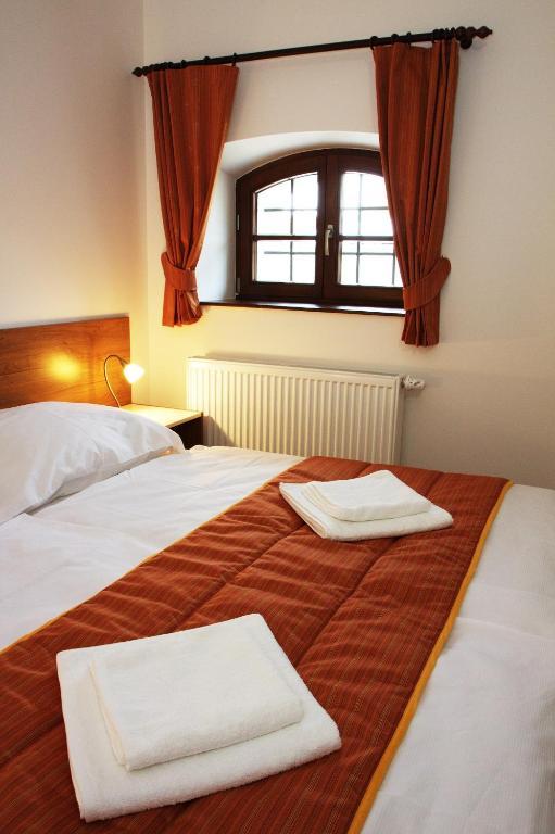 Třebíz Hotel Pod Sluncem חדר תמונה